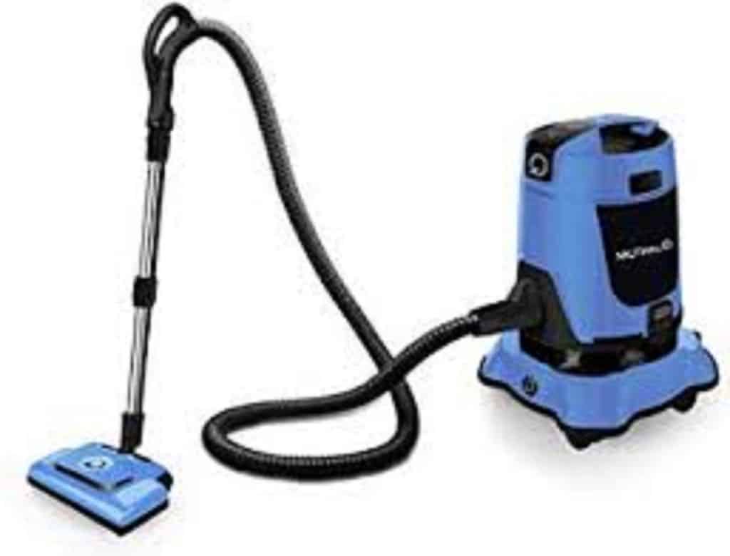 Best Water Filter Vacuum Cleaner Review 2021 (TOP 10 CHOICES)